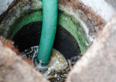 cleaning of septic tank